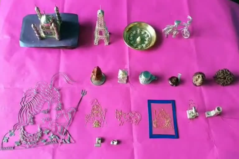 Goldsmith Made Various Forms of Lord Shiva