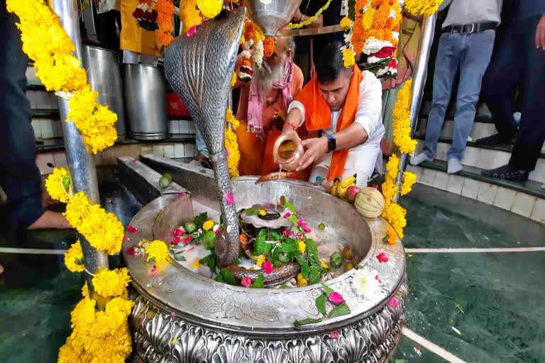 Mahashivratri 2023: રાજ્યના ગૃહપ્રધાન હર્ષ સંઘવીએ ભગવાન શંકરની કરી આરાધના