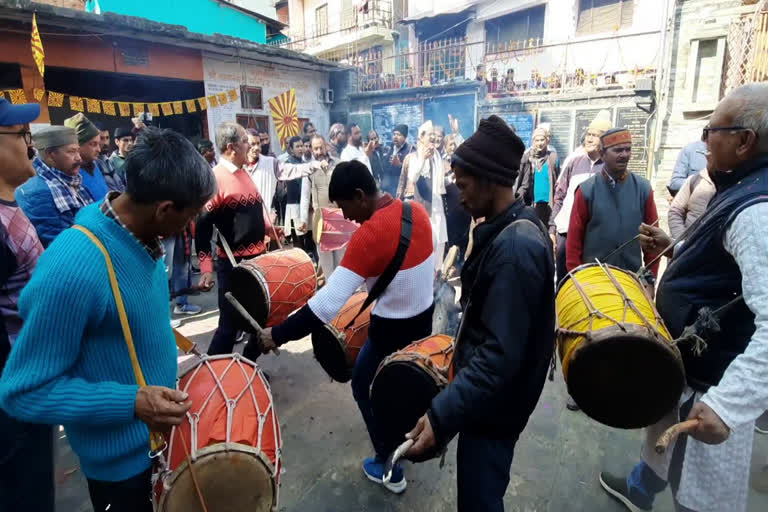 Khadi Holi in Bageshwar