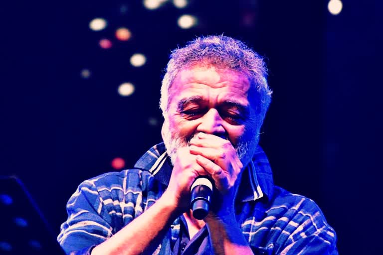 bhopal singer lucky ali performed