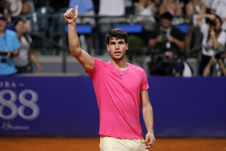 Carlos Alcaraz  Carlos Alcaraz wins Argentina Open  Argentina Open  Carlos Alcaraz beats Cameron Norrie  കാർലോസ് അൽകാരാസ്  അർജന്‍റീന ഓപ്പണ്‍ കിരീടം നേടി കാർലോസ് അൽകാരാസ്  അർജന്‍റീന ഓപ്പൺ  കാമറൂൺ നോറി