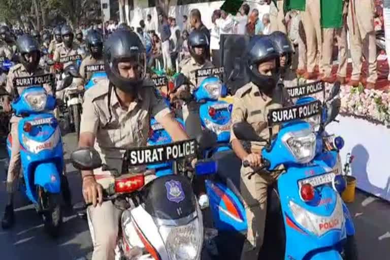 Surat Police Patrol System : હવે અપરાધીઓની ખેર નહીં, સુરત પોલીસ 104 મોડીફાઇડ બાઈકથી પીછો કરશે