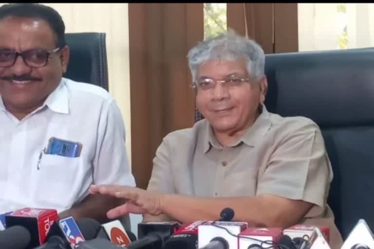 Prakash Ambedkar Meeting With CM Shinde