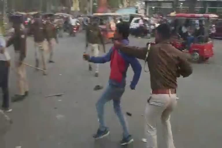 Lathicharge on Panchayat Secretary