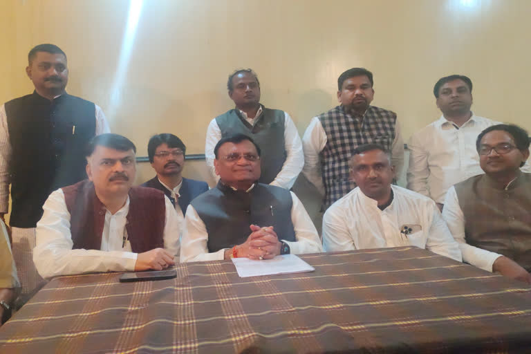 State in charge of Congress held meeting with booth in charge in ramgarh