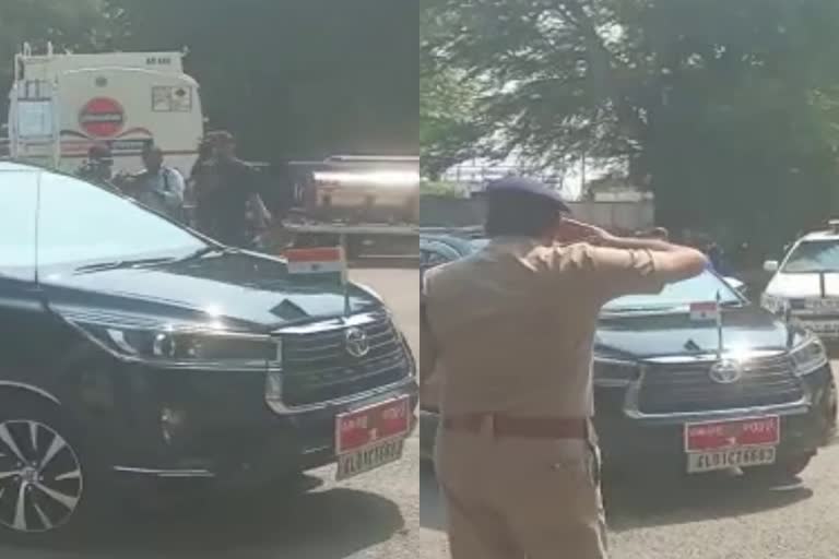 kerala cm security  police intensifies security for cm pinarayi  മുഖ്യമന്ത്രി തലസ്ഥാനത്ത്