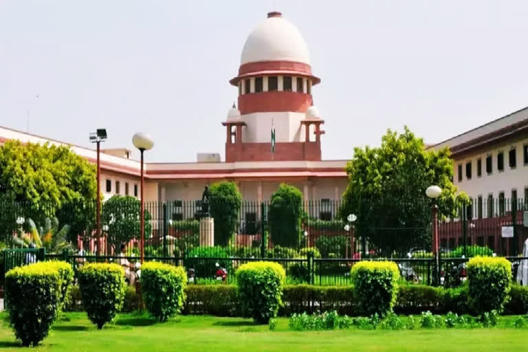 Live Transcription of SC Proceedings