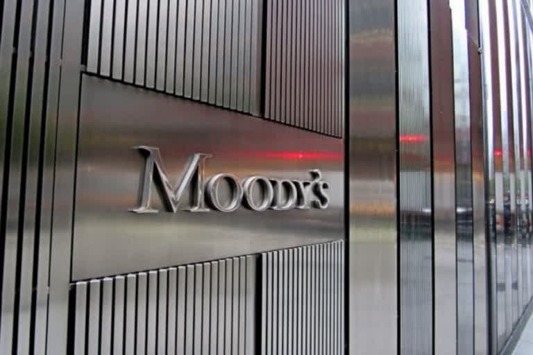 Mumbai (Maharashtra) : Moody's Investors Service has kept the outlooks on the ratings for three-oil refining and marketing companies -- Indian Oil Corporation Ltd (IOCL), Bharat Petroleum Corporation Limited (BPCL), and Hindustan Petroleum Corporation Ltd. (HPCL) -- stable.  "The rating affirmation reflects our views that the operating performance of the state-owned refining and marketing companies will continue to improve as lower crude oil prices will reduce marketing losses and moderate working capital requirements," said Sweta Patodia, a Moody's Assistant Vice President and Analyst.  Patodia also said the rating outlook for these companies incorporates Moody's expectations that the government will continue to remain supportive and compensate the oil marketing companies for their past losses. "The stable outlook reflects our view that the credit metrics of the state-owned refining and marketing companies will normalize and be within our rating thresholds by March 2024," added Patodia.  Explaining the rationale behind the rating outlook, Moody's said that Brent crude oil prices have fallen 17 per cent to average around USD 85 per barrel since October 2022, compared with an average price of USD 105 for the six months ended 30 September 2022 (April-September). Also, it said the profitability of the oil marketing companies (OMCs) has increased as retail selling prices of petroleum products have "remain unchanged" during the period.  "Increased purchase of Russian crude oil- which is trading at a discount to Brent crude - has also benefitted the Indian refiners. Before the conflict, Russian crude accounted for less than 2 per cent of the total crude oil consumption for the Indian refiners, but this has since increased to around 15-20 per cent," it said, adding that the trend is likely to continue over the next 12-18 months and benefit the Indian refiners.  Further, Moody's noted all three companies -- IOCL, BPCL, and HPCL -- maintain a low cash balance relative to their short-term borrowings, resulting in a weak liquidity position. The companies' existing cash balances, along with their expected cash flow from operations, are expected to remain insufficient to cover their capital spending, dividend payments, and debt maturing over the next 12 months, Moody's said. (ANI)  (This story has not been edited by ETV Bharat and is auto-generated from a syndicated feed.)