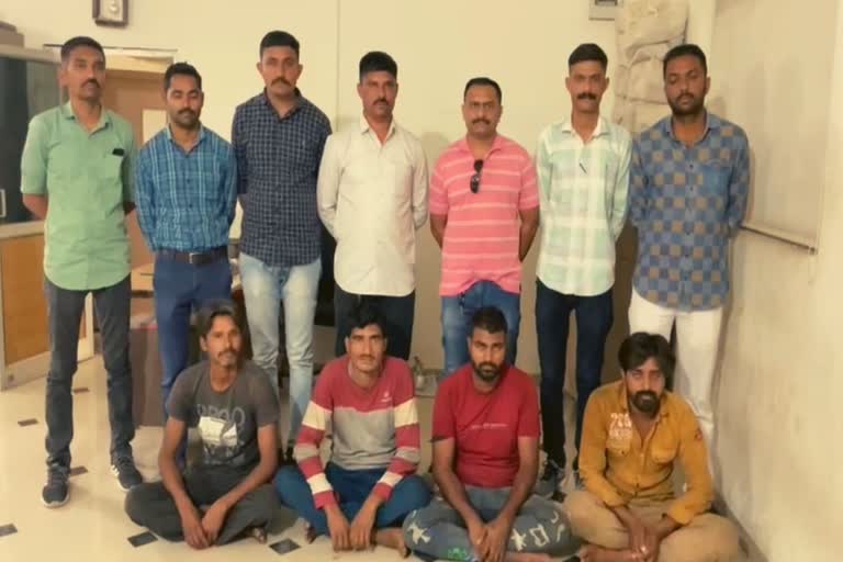 Bhavnagar Crime : હાઈવે પર ટ્રકમાંથી ડીઝલ ચોરી કરતી મધ્યપ્રદેશની ગેંગની કળા ખુલી પડી