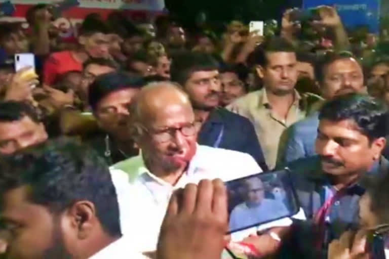 Sharad Pawar meets agitating MPSC aspirants in Pune, assures to arrange meeting with commission officials and student representatives