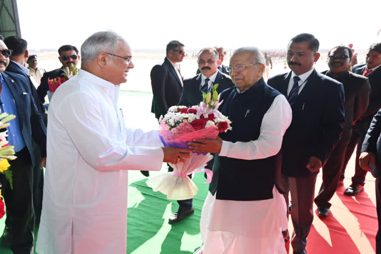 CM Bhupesh welcomed Governor