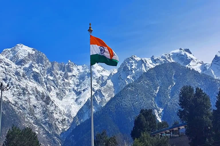 National flag in Reckong Peo