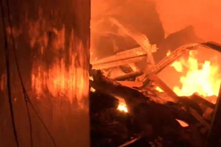 Fire breaks out in Uttar Pradesh