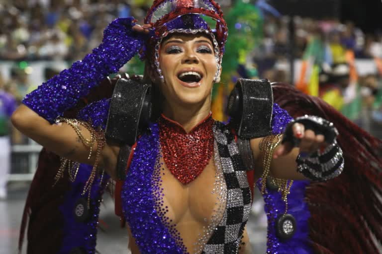 Brazil Carnival: બ્રાઝિલમાં રાજધાની રિયો ડી જાનેરો સહિત સમગ્ર દેશના કાર્નિવલ શરૂ, થશે દમાકેદાર પર્ફોર્મન્સ