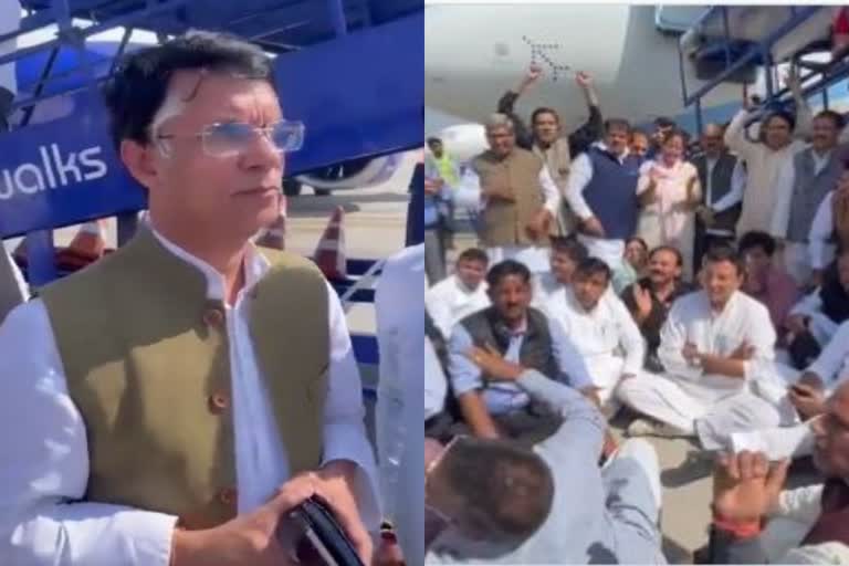 Cong claims Khera deplaned from Raipur flight  Pawan Khera  deboarded from flight  deplaned from Raipur flight  india trending  congress  bjp  narendra modi  rahul gandhi  കോണ്‍ഗ്രസ്  പവൻ ഖേരയെ  നരേന്ദ്ര ദാമോദർദാസ് മോദി  പ്രധാനമന്ത്രി