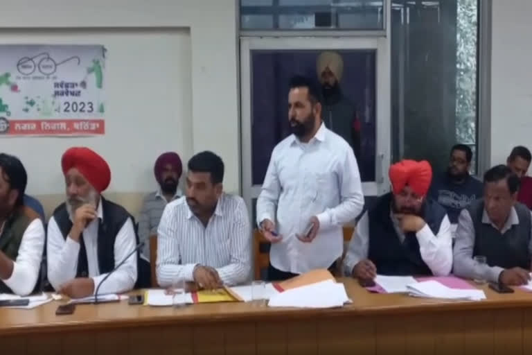 2023-24 budget of Bathinda Municipal Corporation was presented, the mayor left the meeting due to opposition