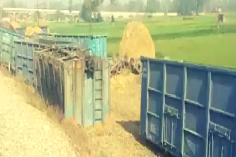 SEVERAL COACHES OF GOODS TRAIN DERAILED IN ROHTAS