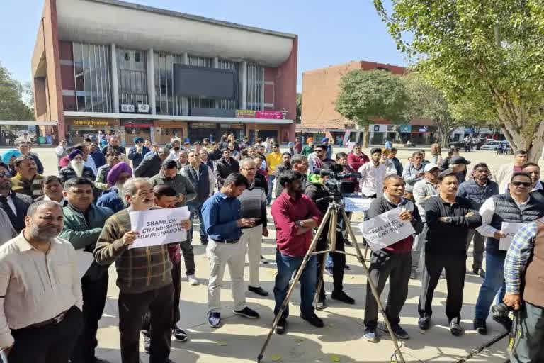 people protest in chandigarh