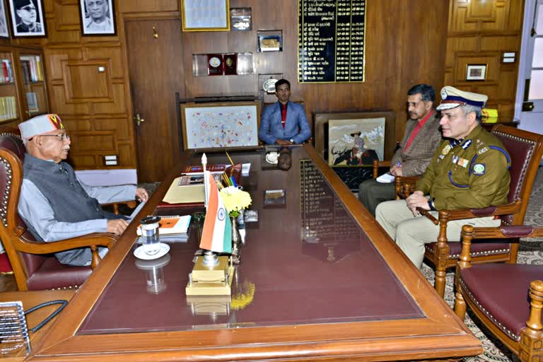 DGP Sanjay Kundu met Governor Shiv Pratap Shukla