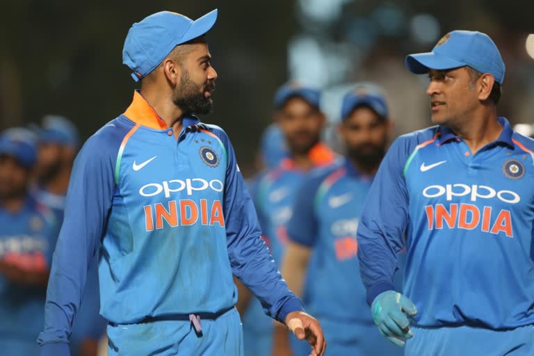 Virat Kohli, MS Dhoni