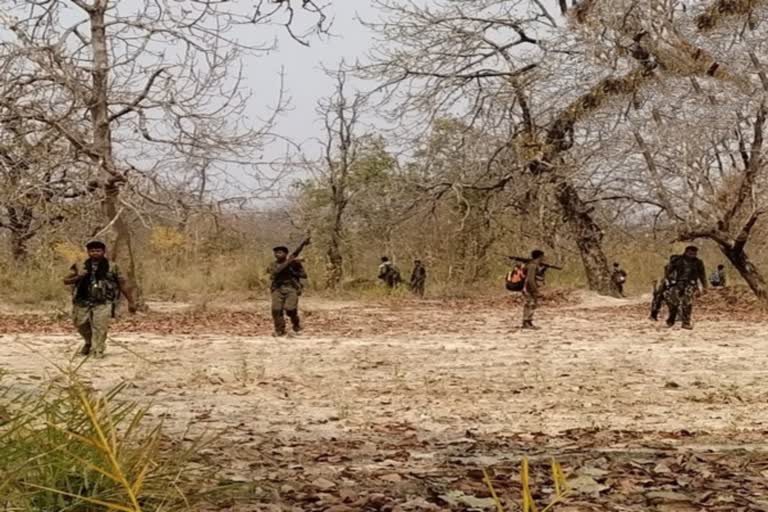 encounter between security forces and Naxals  Jagargunda of Sukma  jawans martyred  ಮೂವರ ಯೋಧರು ಹುತಾತ್ಮ  ನಕ್ಸಲರು ಭದ್ರತಾ ಸಿಬ್ಬಂದಿ ಮಧ್ಯೆ ಗುಂಡಿನ ದಾಳಿ  ಮೂವರ ಯೋಧರು ಹುತಾತ್ಮರು  ಡಿಆರ್‌ಜಿ ಭದ್ರತಾ ಪಡೆಯ ಮೂವರು ಯೋಧರು ಹುತಾತ್ಮ  ಬೆಳ್ಳಂಬೆಳಗ್ಗೆ ನಕ್ಸಲರೊಂದಿಗೆ ನಡೆದ ಎನ್‌ಕೌಂಟರ್‌  ಭದ್ರತಾ ಸಿಬ್ಬಂದಿ ಹುತಾತ್ಮ