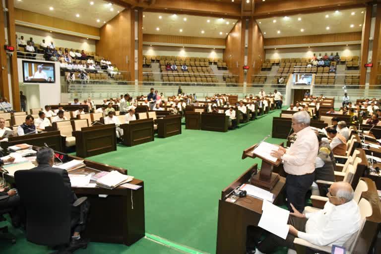 Gujarat Assembly: GSRTCએ અઢી વર્ષ પછી ગૃહમાં રજૂ કર્યો ઑડિટ રિપોર્ટ, છતાં કોઈ ઠેકાણા નહીં