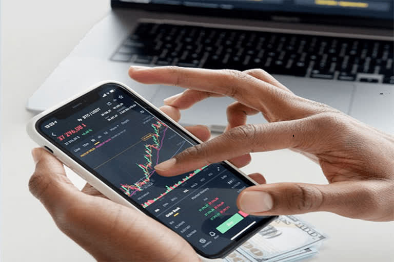 Indian stock indices continue to slide on weak fundamentals