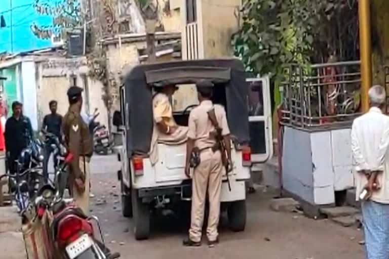 raid in sahibganj hotel