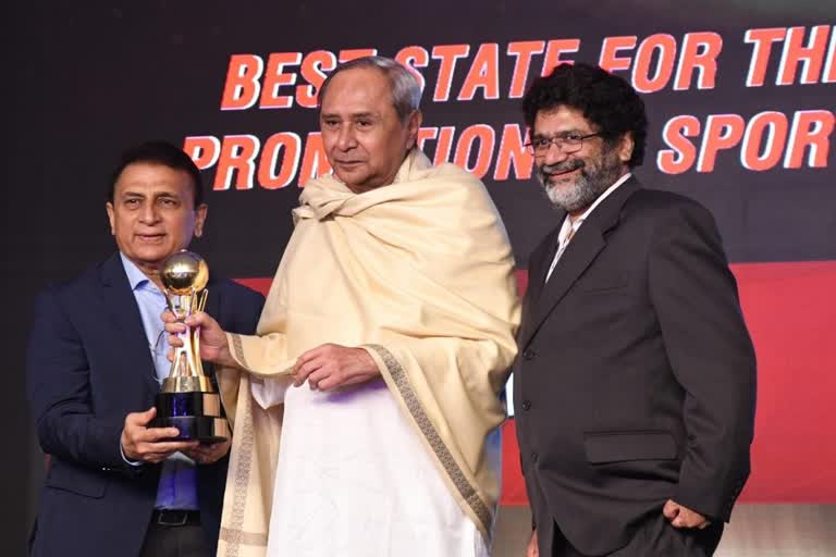 CM Naveen Patnaik receives Best State for Promotion of Sports Award