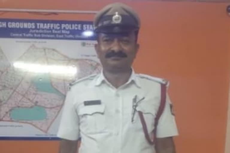 bengaluru-traffic-asi-dead-family-decided-for-organ-donation