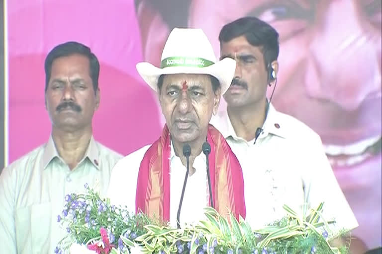 CM KCR