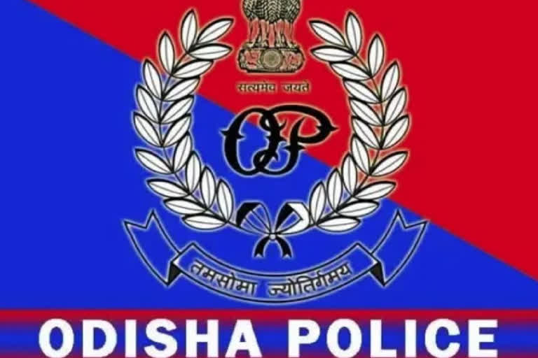 Odhisha police sub inspector's pistol and uniform stolen