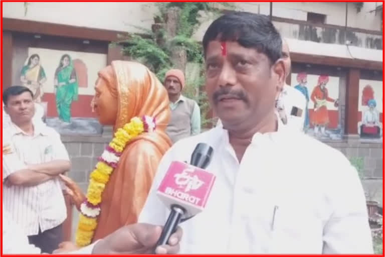 Kasba Assembly by election  Ravindra Dhangekar of Congress  Ravindra Dhangekar wins  Kasba Assembly byelection  kasba assembly byelection  ravindra dhangekar  congress  Hemant Rasane  Mukta Tilak  bjp  latest news in maharastra  assembly election 2023  latest national news  ബിജെപി  കോണ്‍ഗ്രസ്  കസബ  രവീന്ദ്ര ധങ്കേക്കറിന് ചരിത്ര വിജയം  ബിജെപി സ്ഥാനാര്‍ഥി  ഹേമന്ത് റസാന  മുക്ത തിലകിന്‍റെ മരണം  നിയമസഭ തെരഞ്ഞെടുപ്പ് 2023  മഹാരാഷ്‌ട്ര ഏറ്റവും പുതിയ വാര്‍ത്ത  ഇന്നത്തെ പ്രധാന വാര്‍ത്ത  ഏറ്റവും പുതിയ ദേശീയ വാര്‍ത്ത