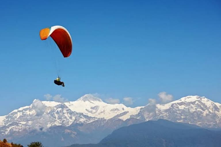 paragliding site in Hallan of Kullu