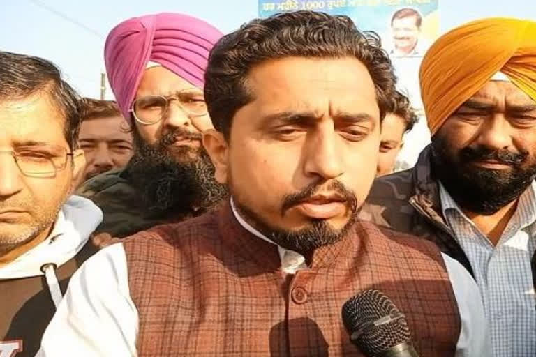 Non-bailable warrant issued against MLA Dinesh Chadha in Ropar