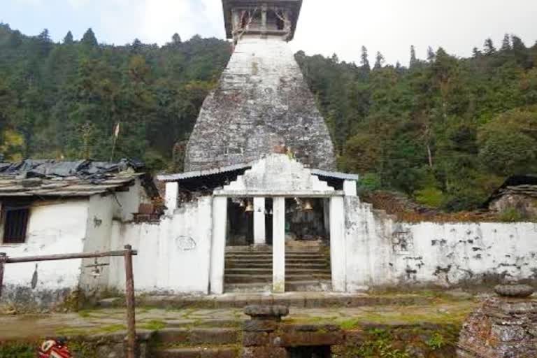 Binsar Mahadev Temple in Pauri