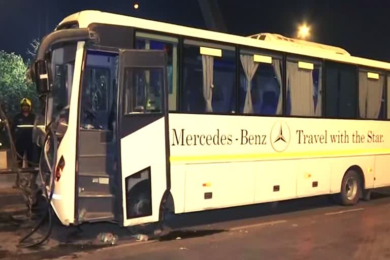 Tempo driver dies as Mercedes-Benz bus hits his vehicle in Mumbai