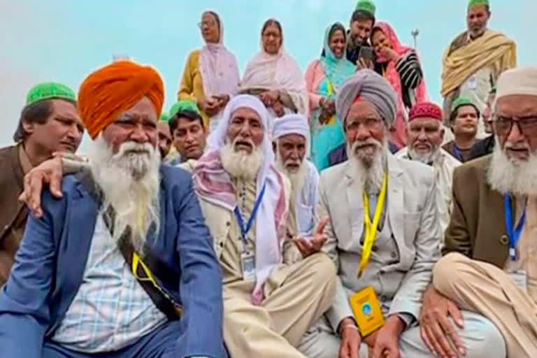 Kartarpur corridor reunites separated families after 75 years