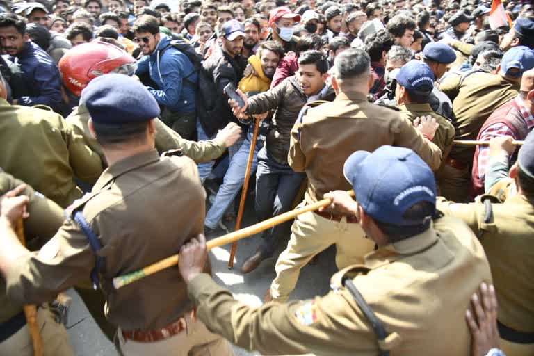 Lathicharge on Unemployed