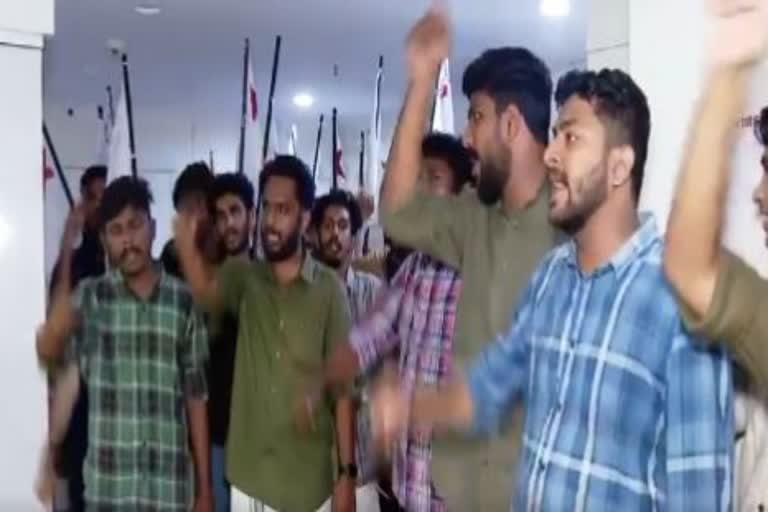 SFI members demonstrated at the channel office