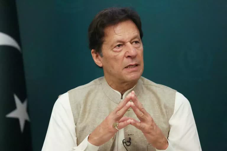 Pakistans monitoring body of electronic media bans broadcast of Imran Khans speeches