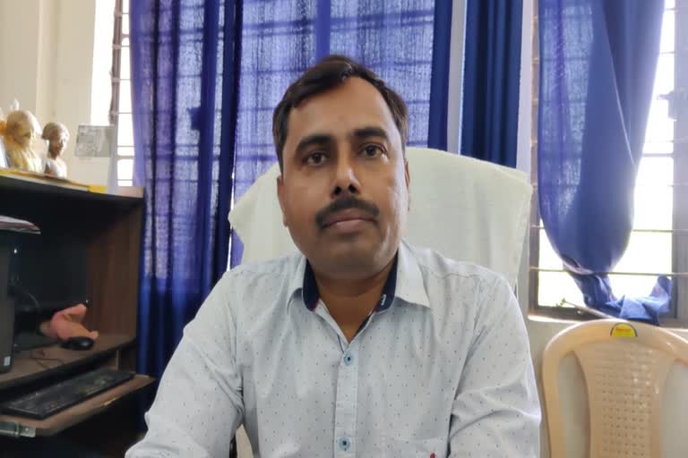 http://10.10.50.75//jharkhand/06-March-2023/jh-khu-01-childafeemcase-avb-jh10032_06032023132146_0603f_1678089106_67.jpg