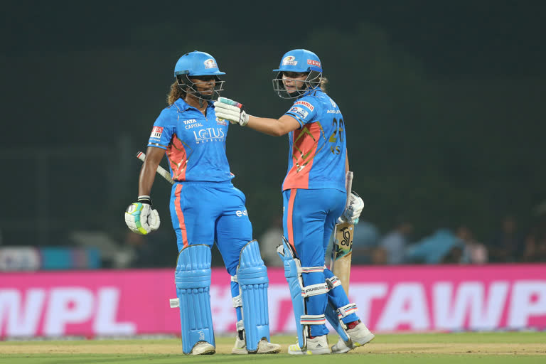 womens premier league  WPL MIvsRCB  MI vs RCB  RCB  Mumbai Indians  Women Cricket  Hayley Mathews  ആര്‍സിബി  മുംബൈ ഇന്ത്യന്‍സ്  ഹെയ്‌ലി മാത്യൂസ്  നതാലി സ്‌കിവര്‍  വിമന്‍സ് പ്രീമിയര്‍ ലീഗ്  യല്‍ ചലഞ്ചേഴ്‌സ് ബെംഗളൂരു  വനിത പ്രീമിയര്‍ ലീഗ്