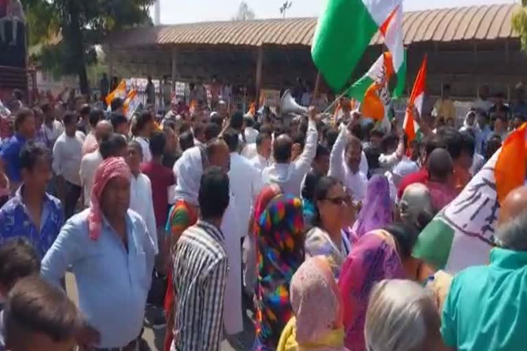 congress protests in jabalpur cantt