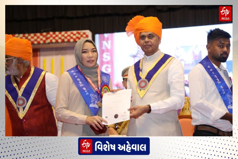 Gold Medal: અફઘાની વિદ્યાર્થિની બની નર્મદ યુનિવર્સિટીની 'ગોલ્ડન ગર્લ', હવે પોતાના દેશમાં લોકોને કરશે જાગૃત