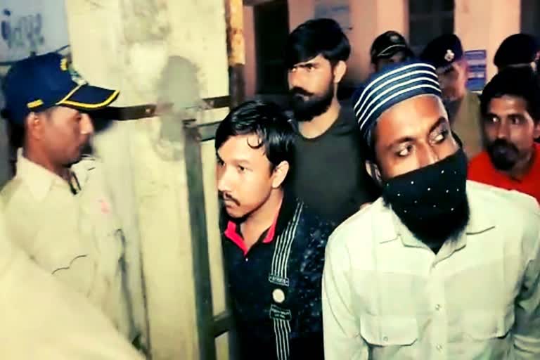Rajkot Crime : 36 છરીના ઘા મારીને છોકરીને વીંધીં નાખનાર એકતરફી પ્રેમીને કોર્ટ ફટકારશે સજા