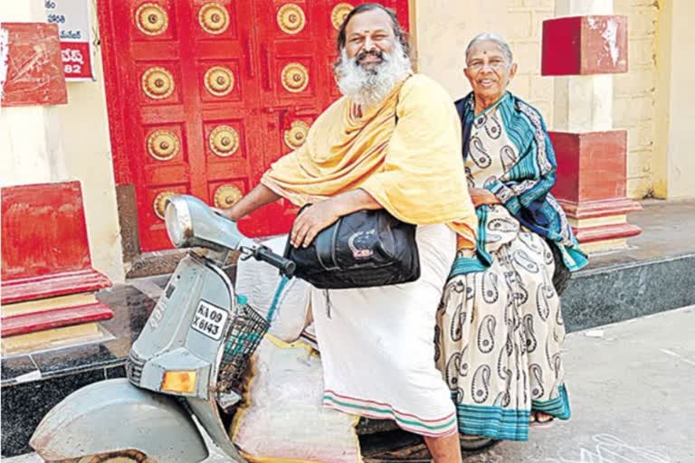 Krishna Kumar is making mother visit famous temples by scooter