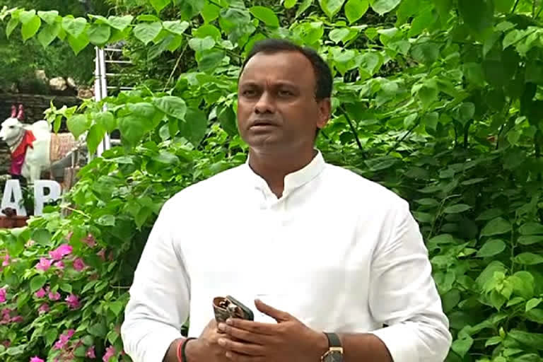 komati reddy