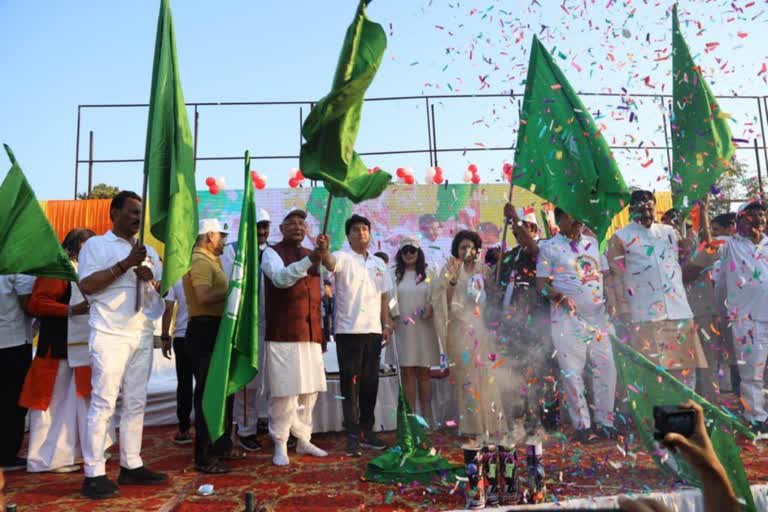 Jyotiraditya Scindia ran a marathon