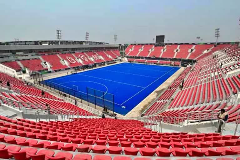 Birsa Munda Hockey Stadium : CM પટનાયકને બિરસા સ્ટેડિયમ માટે ગિનિસ બુક ઑફ વર્લ્ડ રેકોર્ડનું પ્રમાણપત્ર મળ્યું